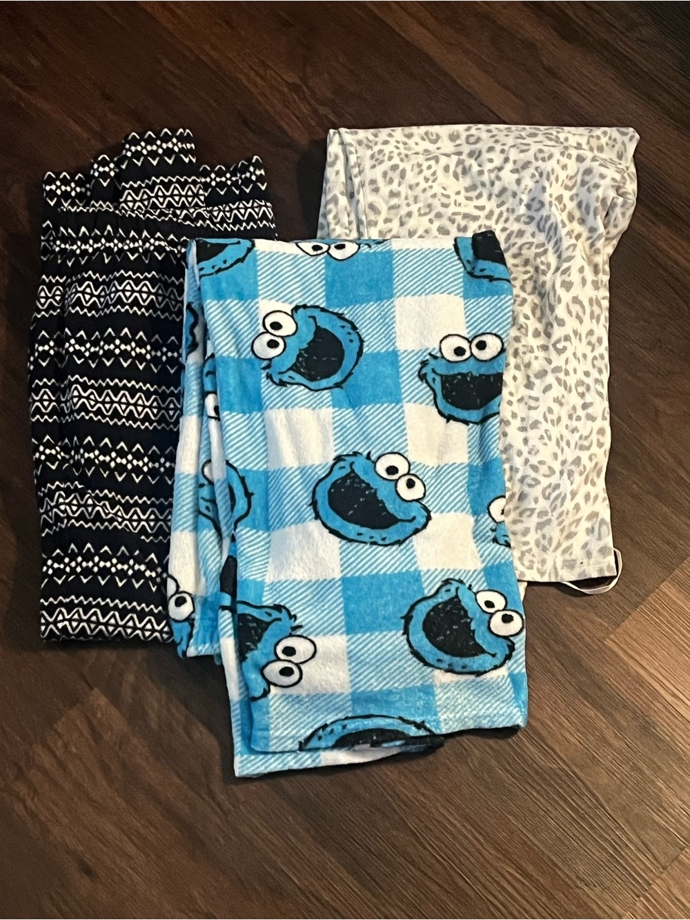 Women’s Size XL Three Piece Pajama Pant Bundle Preloved Loungewear Sleepwear